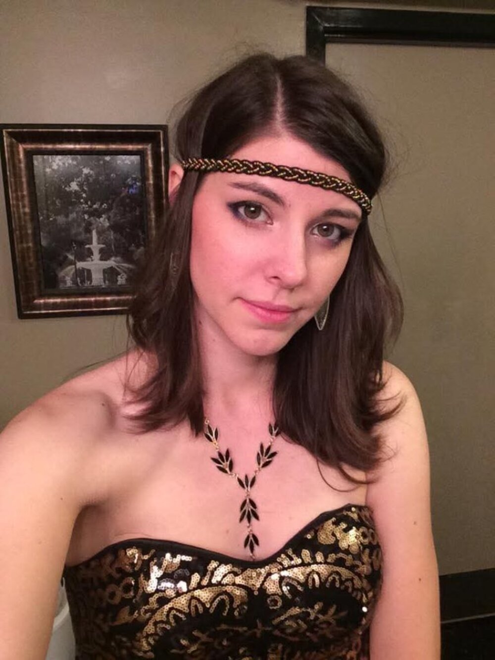 Black Gold 1920's inspired mermaid sequin gown small flapper girl vibes corset - Picture 4 of 10
